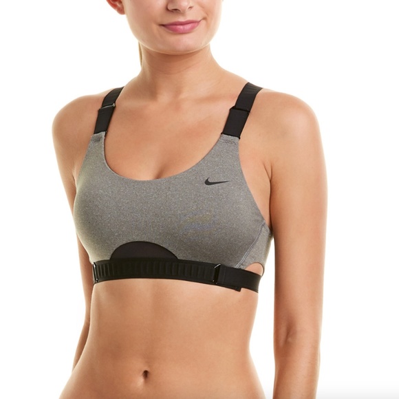 nike infinity bra